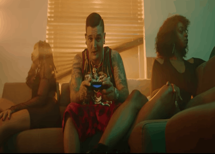 Cameron Airborne Ft. Doobie and Caskey – “Past Life”